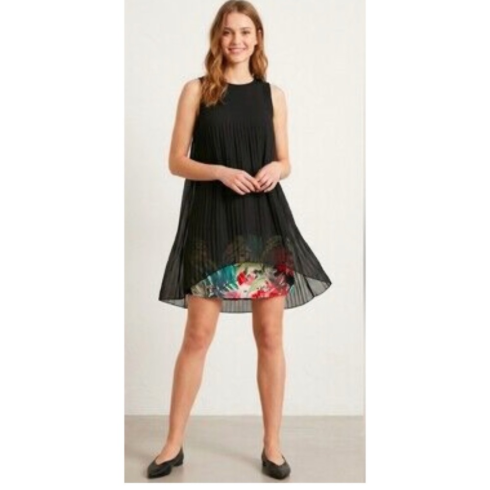 Desigual Black Pleated Layered Tropical Animal Print Dress. Art To Wear. 44/US12
